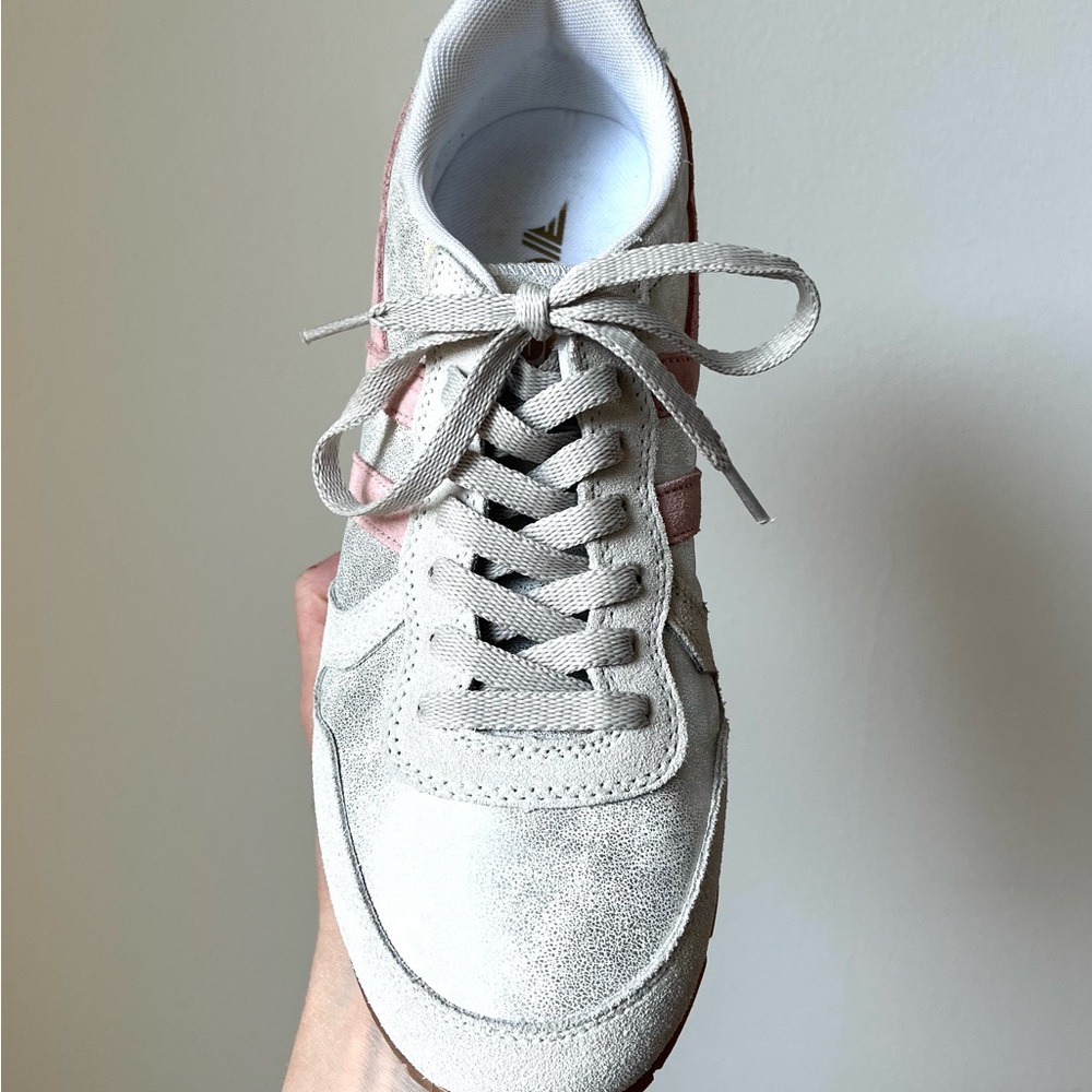 Gola Daytona Blaze Silver and Pink Retro Sneakers - Picture 4 of 7